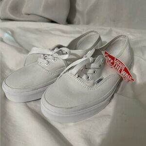 Vans authentic in white